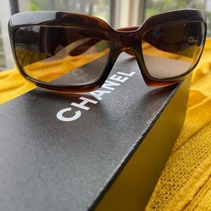 Chanel Vintage sunglasses co logo dress glasses